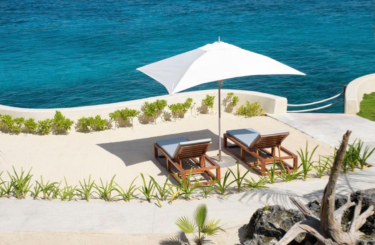 Gorgeous Front House Villa Cozumel