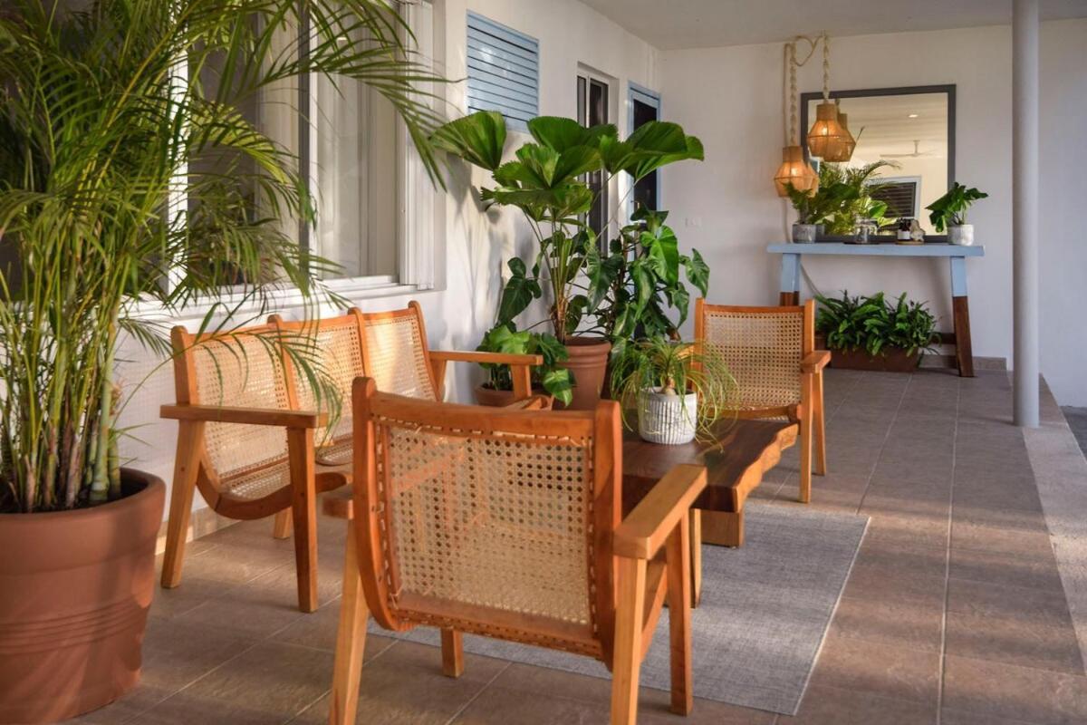 Gorgeous Front House Villa